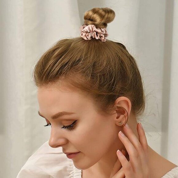 8 Pack Satin Scrunchies Women\'s Hair Ties Bachelorette Party Favors Ivory Gold